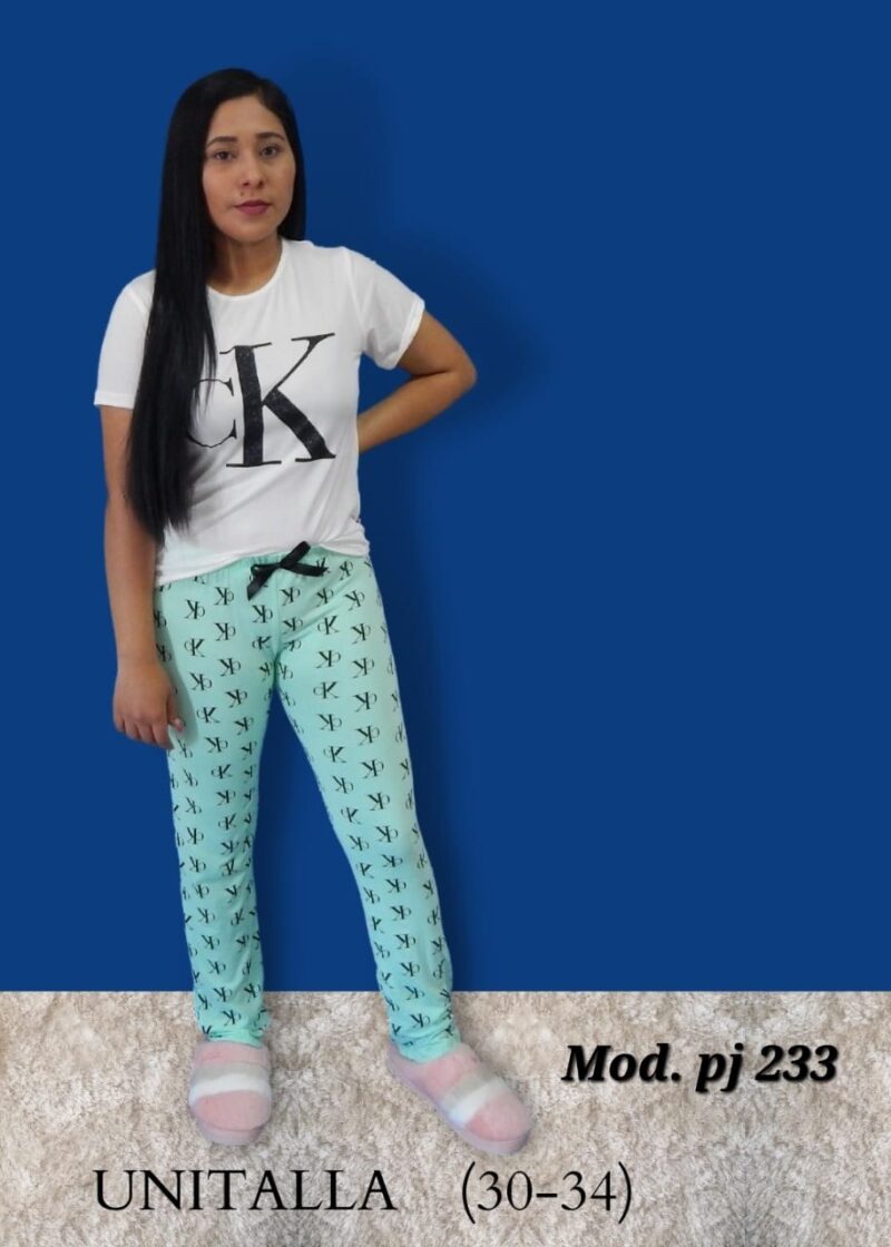 Pijama 233 UNITALLA (30-34)